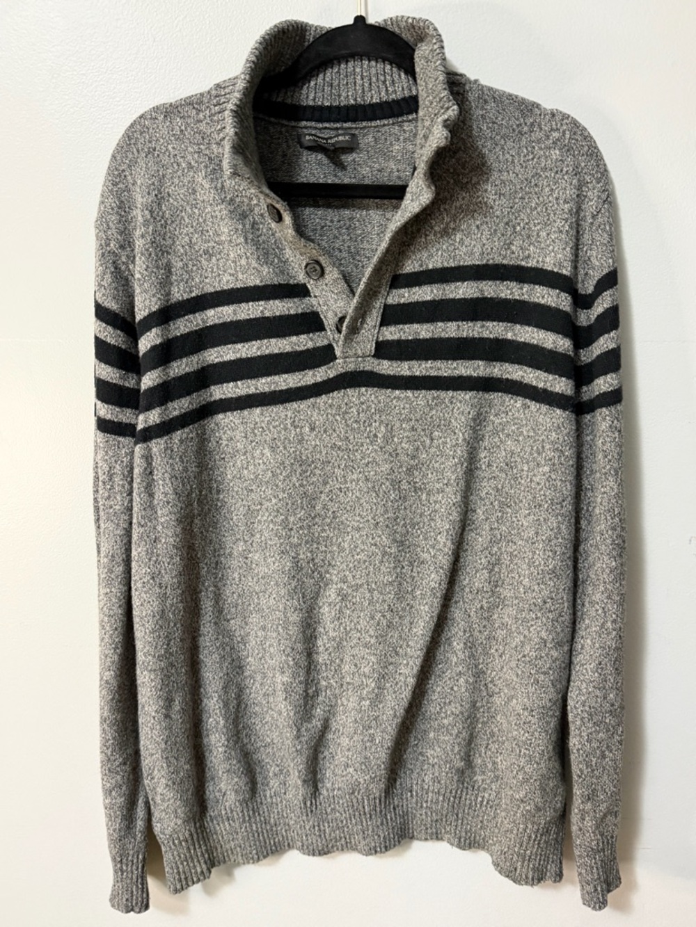 Banana Republic Men’s Sweater XL Gray Striped Button Neck Pullover Knit